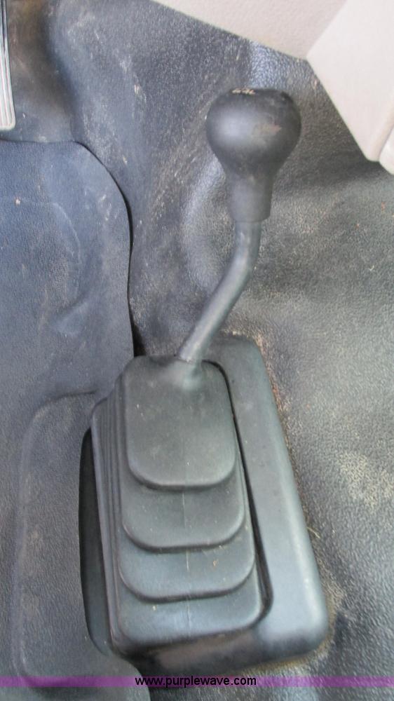 image for item L5260 2008 Ford F350 Super Duty Crew Cab pickup truck