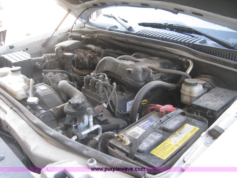 image for item L6332 2010 Ford Explorer XLT SUV