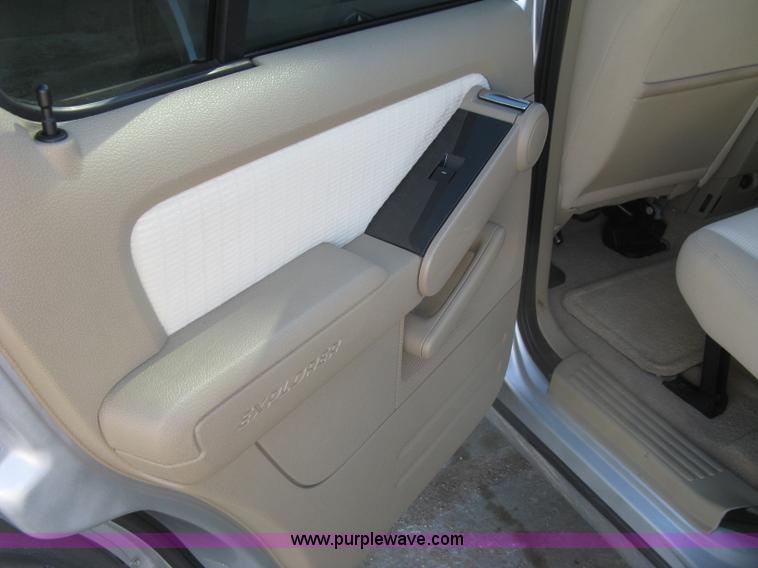 image for item L6333 2009 Ford Explorer XLT SUV