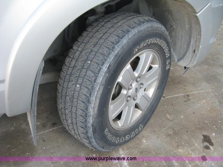 image for item L6333 2009 Ford Explorer XLT SUV