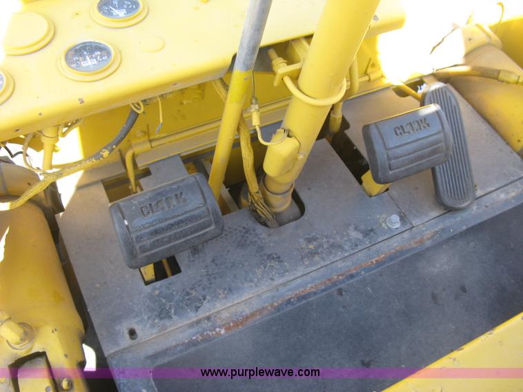 image for item L6340 Clark forklift