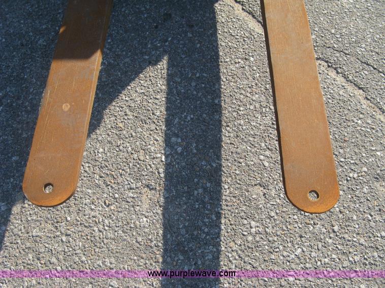 image for item L6340 Clark forklift