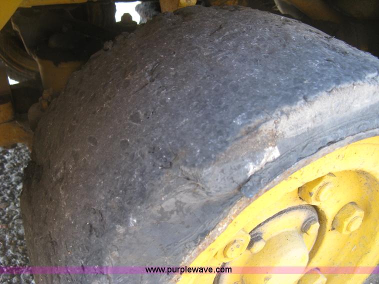 image for item L6340 Clark forklift