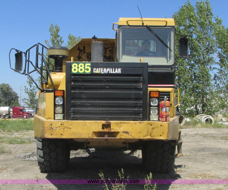 image for item A8855 1998 Caterpillar D350E haul truck