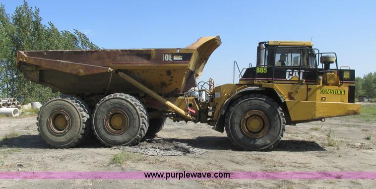image for item A8855 1998 Caterpillar D350E haul truck
