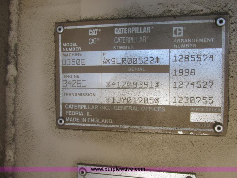 image for item A8855 1998 Caterpillar D350E haul truck