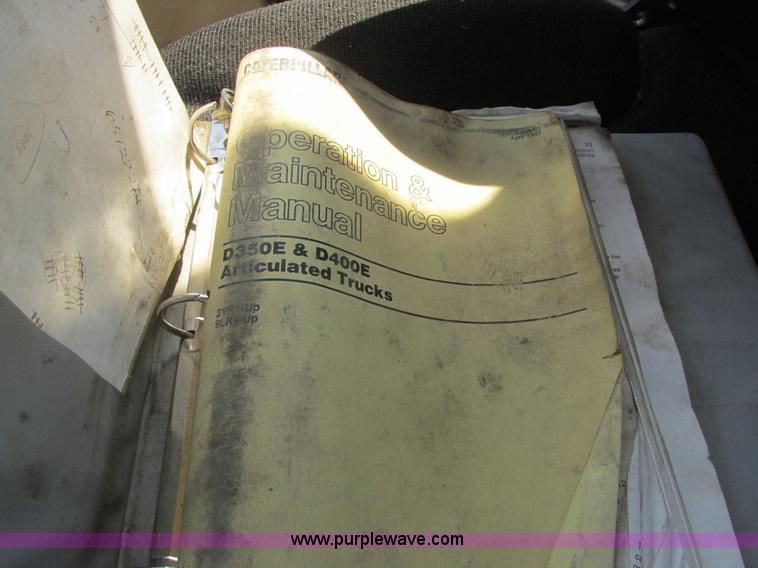 image for item A8855 1998 Caterpillar D350E haul truck