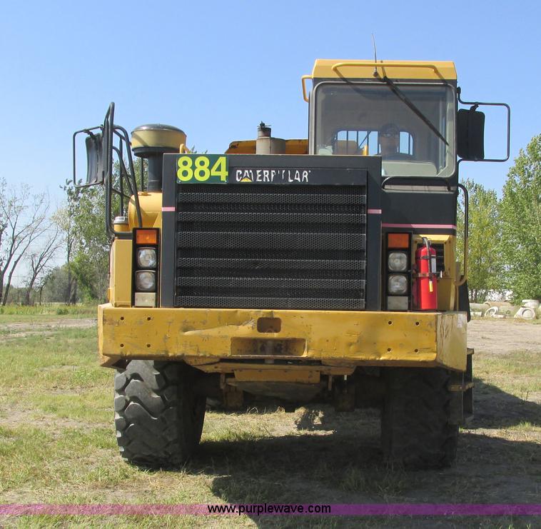 image for item A8856 1998 Caterpillar D350E haul truck