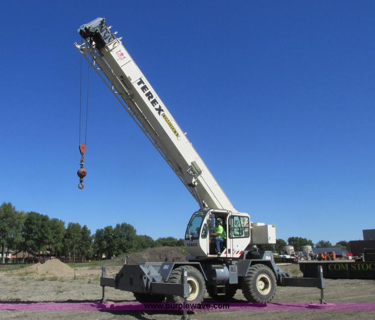 image for item A8857 2000 Terex RT230 rough terrain crane