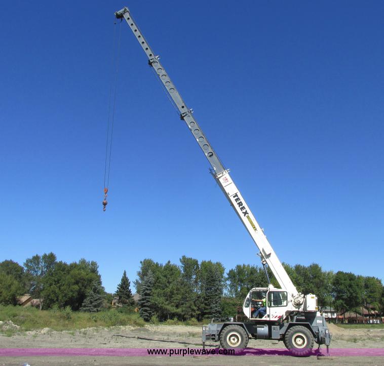 image for item A8857 2000 Terex RT230 rough terrain crane