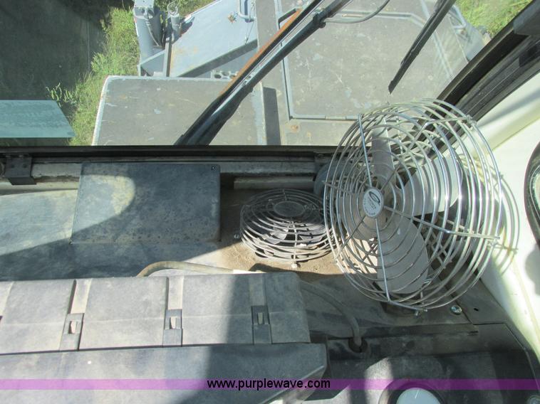 image for item A8857 2000 Terex RT230 rough terrain crane