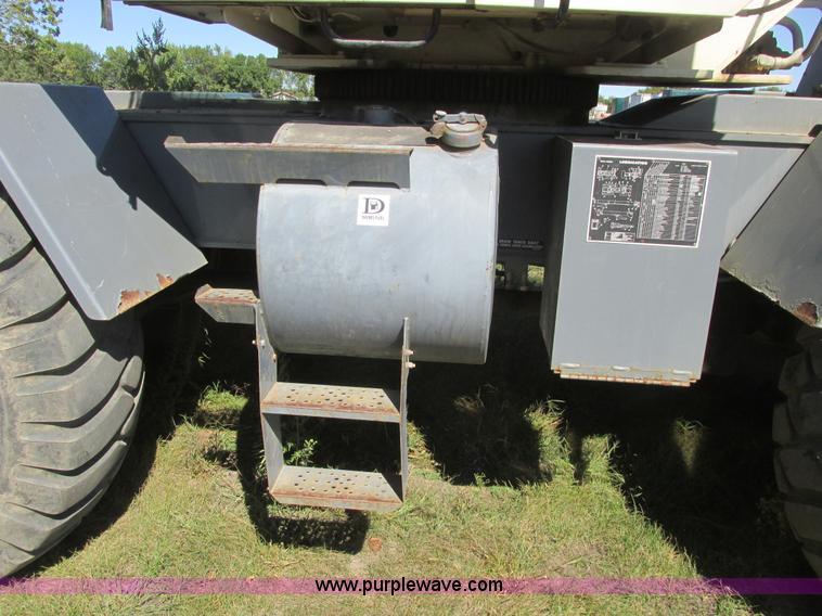 image for item A8857 2000 Terex RT230 rough terrain crane