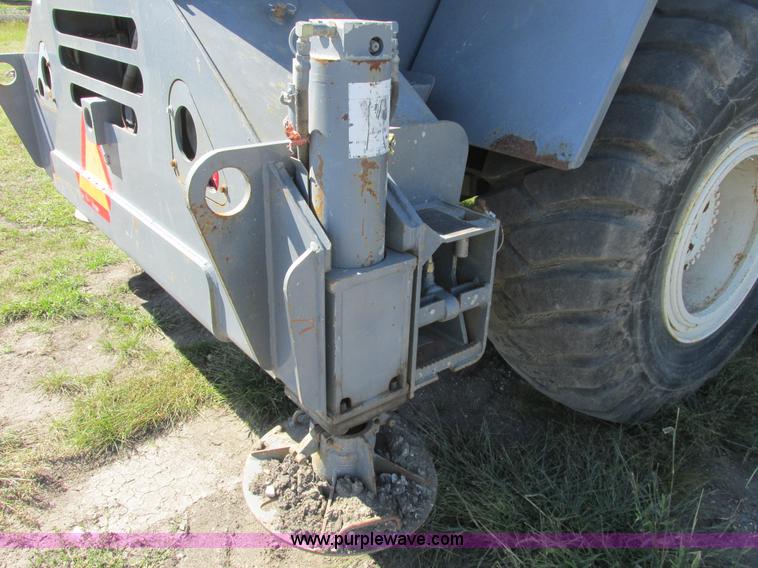 image for item A8857 2000 Terex RT230 rough terrain crane