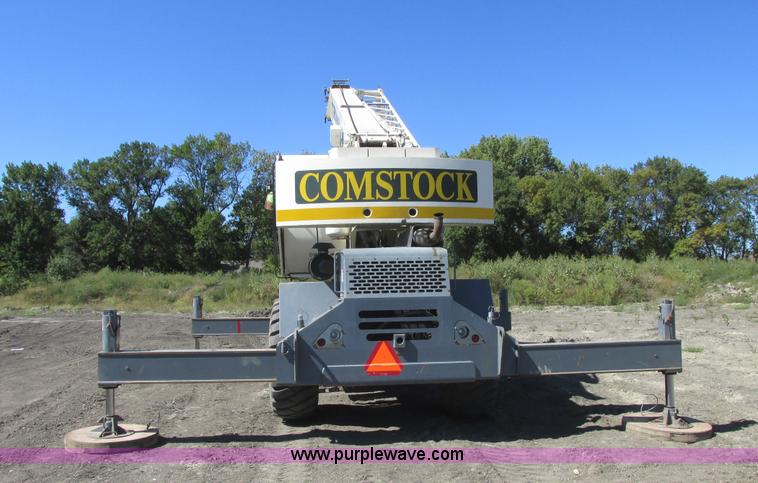 image for item A8857 2000 Terex RT230 rough terrain crane