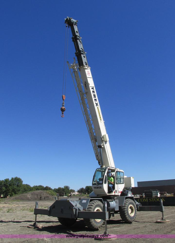 image for item A8857 2000 Terex RT230 rough terrain crane