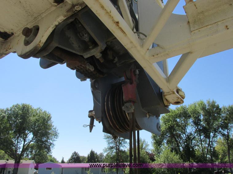 image for item A8857 2000 Terex RT230 rough terrain crane