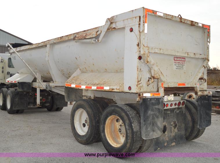 image for item AX9423 1996 Clement end dump trailer