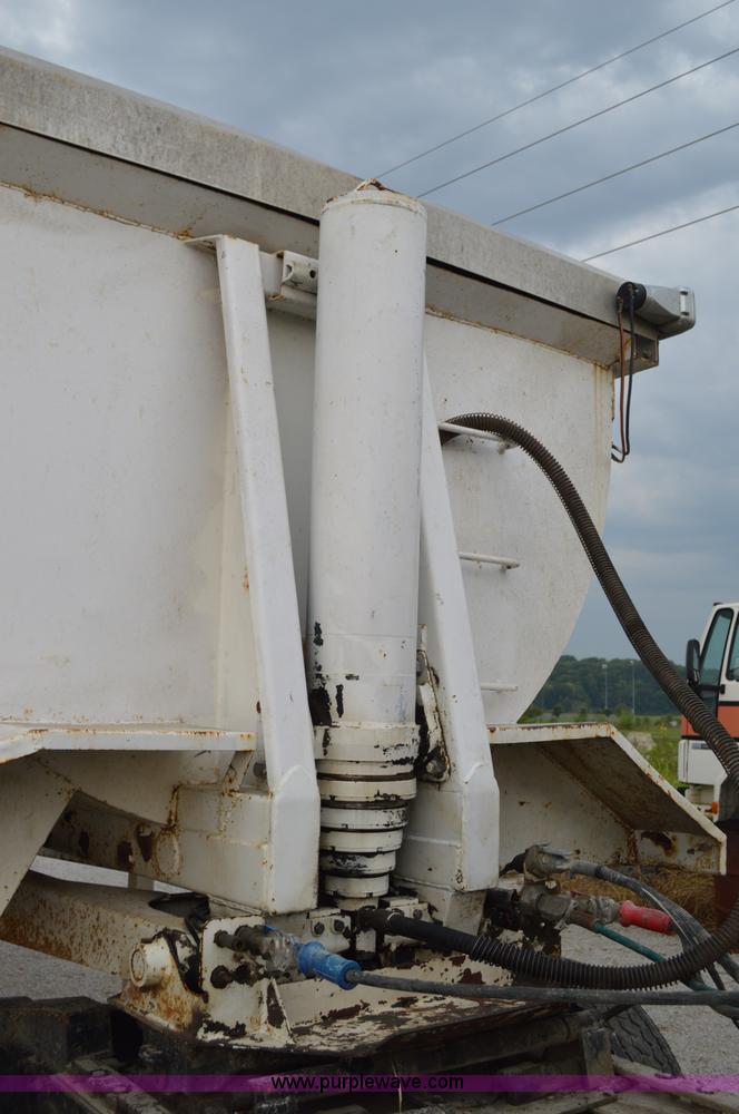 image for item AX9423 1996 Clement end dump trailer