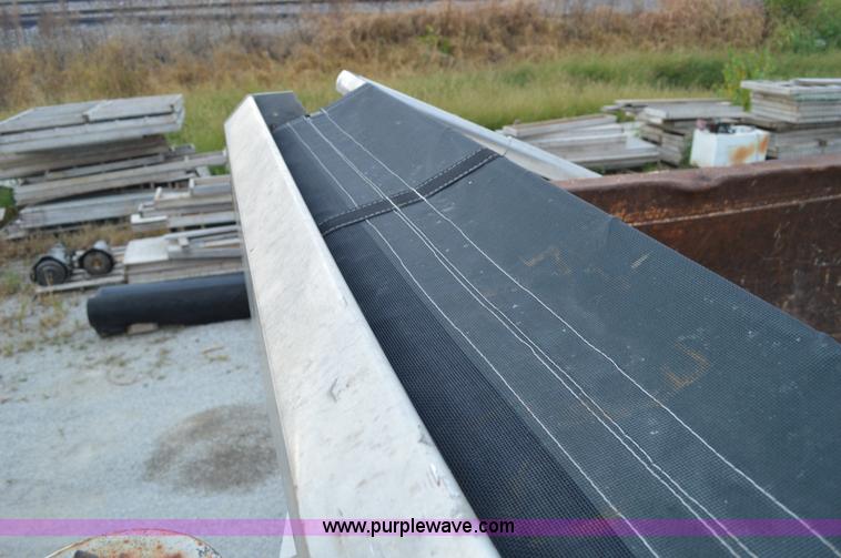 image for item AX9423 1996 Clement end dump trailer