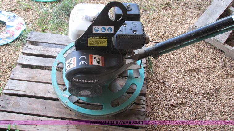 image for item AY9815 2006 Whiteman CA4HC power trowel