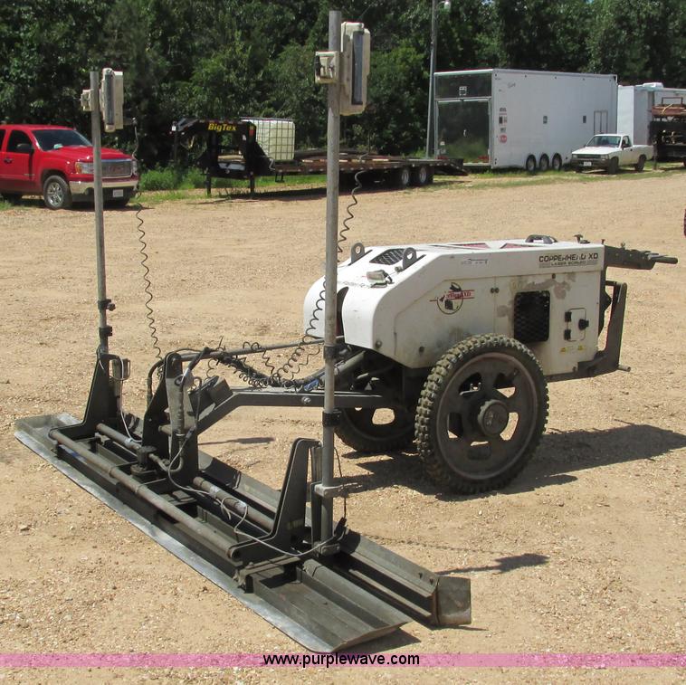 image for item AY9817 Somero Coppperhead XD walk-behind laser screed