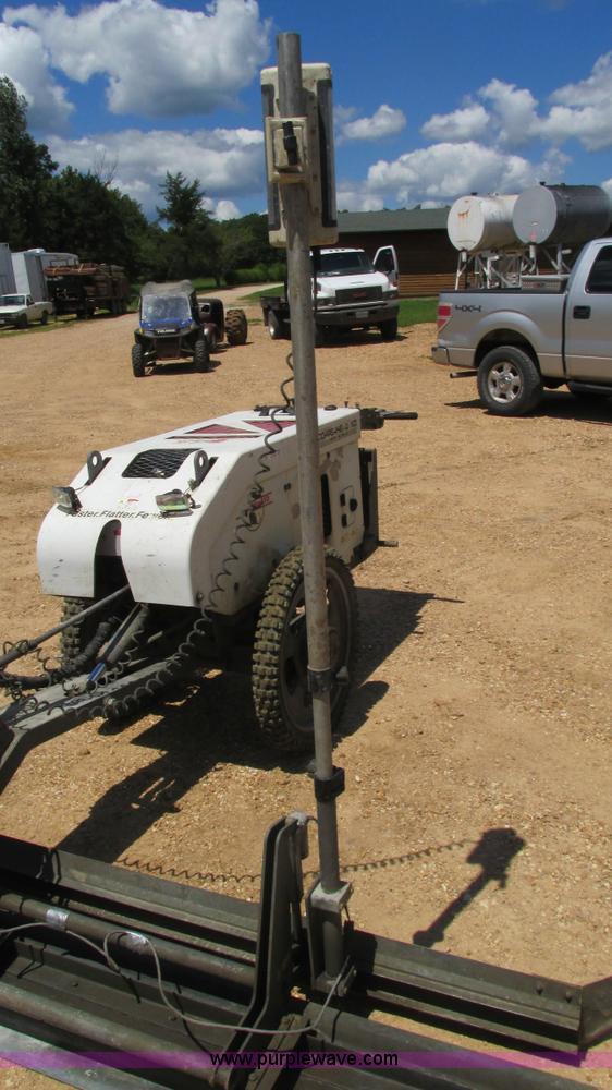 image for item AY9817 Somero Coppperhead XD walk-behind laser screed