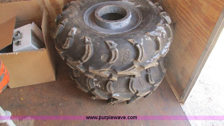 image for item AY9817 Somero Coppperhead XD walk-behind laser screed