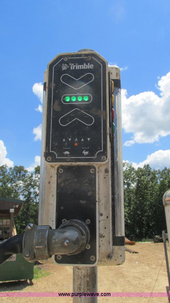 image for item AY9817 Somero Coppperhead XD walk-behind laser screed