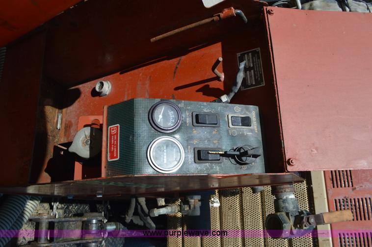 image for item BK9660 1998 Ditch Witch JT1720 directional drill and trailer