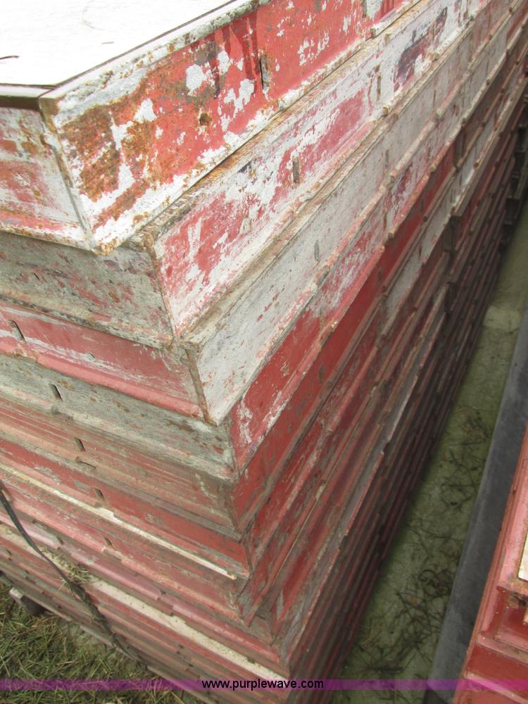 image for item H1162 (60) Symons 2' x 4' concrete wall forms