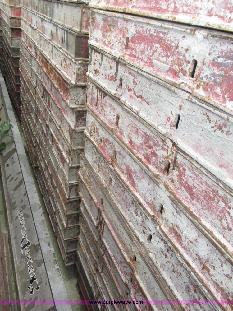 image for item H1163 (60) Symons 2' x 4' concrete wall forms