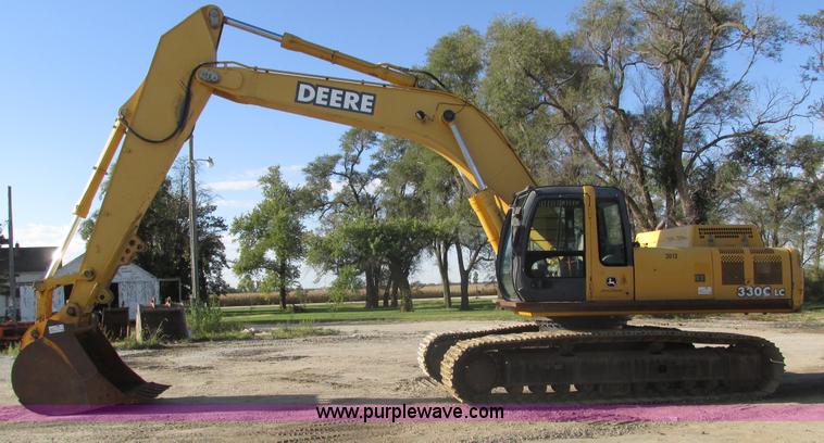 image for item H1180 2005 John Deere 330C LC excavator
