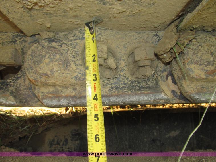 image for item H1180 2005 John Deere 330C LC excavator