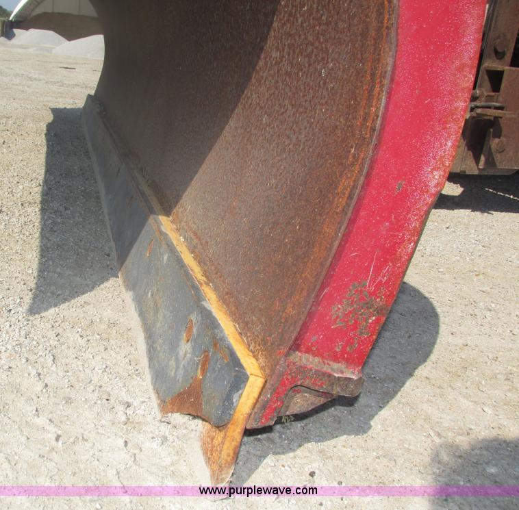image for item H1181 2001 International 4700 dump truck