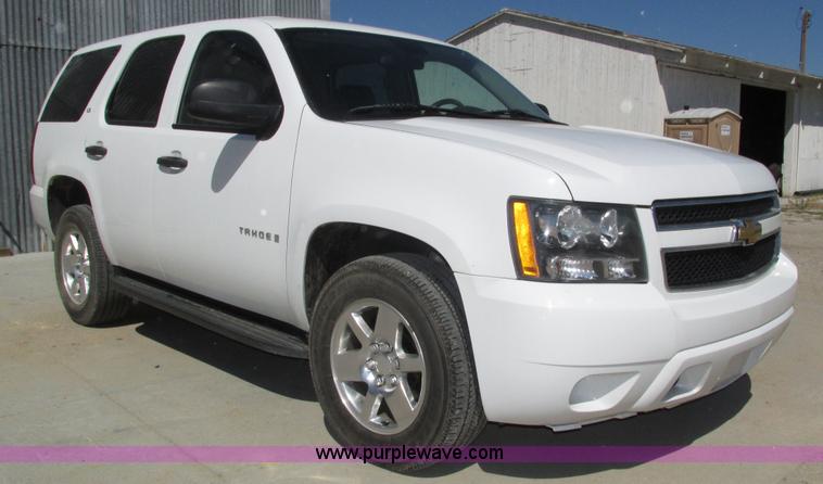 image for item H1221 2009 Chevrolet Tahoe LS SUV