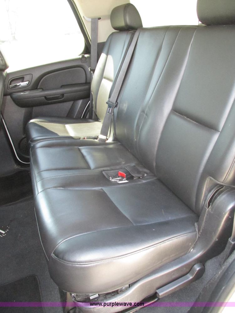 image for item H1221 2009 Chevrolet Tahoe LS SUV