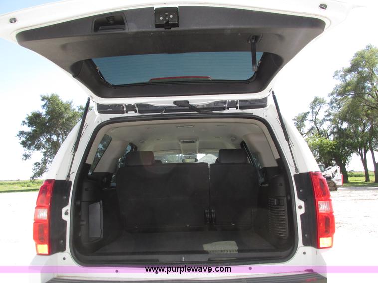 image for item H1221 2009 Chevrolet Tahoe LS SUV