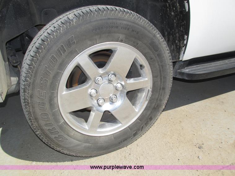 image for item H1221 2009 Chevrolet Tahoe LS SUV