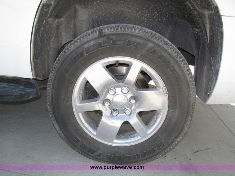 image for item H1221 2009 Chevrolet Tahoe LS SUV