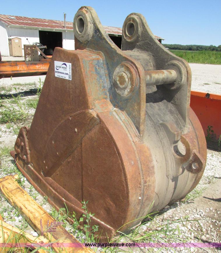 image for item H1227 Excavator bucket