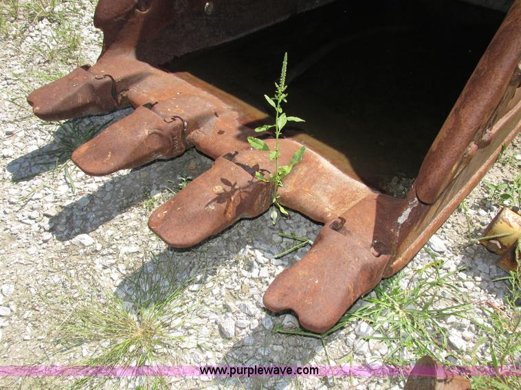 image for item H1227 Excavator bucket