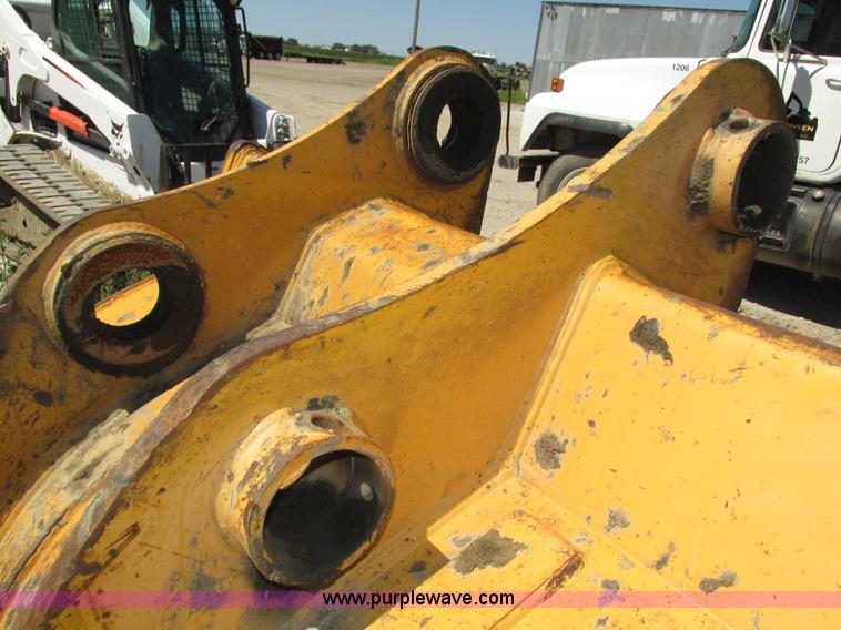 image for item H1228 Excavator bucket