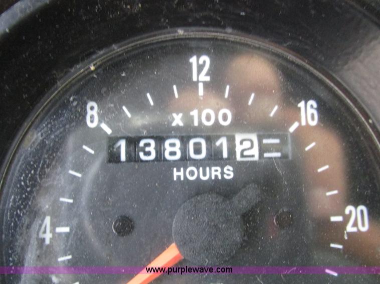 image for item H1234 2001 Mack RD688S dump truck