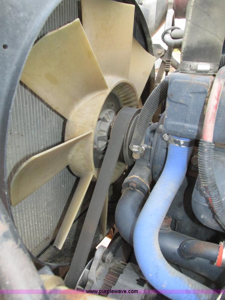 image for item H1234 2001 Mack RD688S dump truck