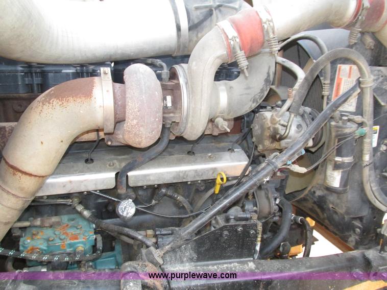 image for item H1234 2001 Mack RD688S dump truck