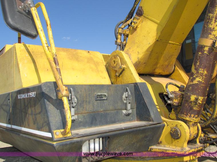 image for item H1238 1989 Komatsu PC300LC-3 excavator