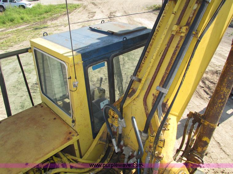 image for item H1238 1989 Komatsu PC300LC-3 excavator