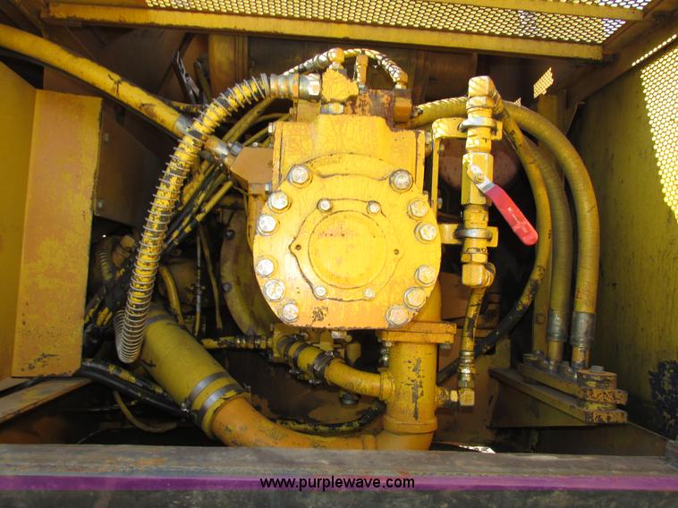 image for item H1238 1989 Komatsu PC300LC-3 excavator