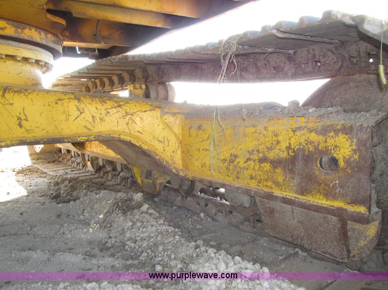 image for item H1238 1989 Komatsu PC300LC-3 excavator