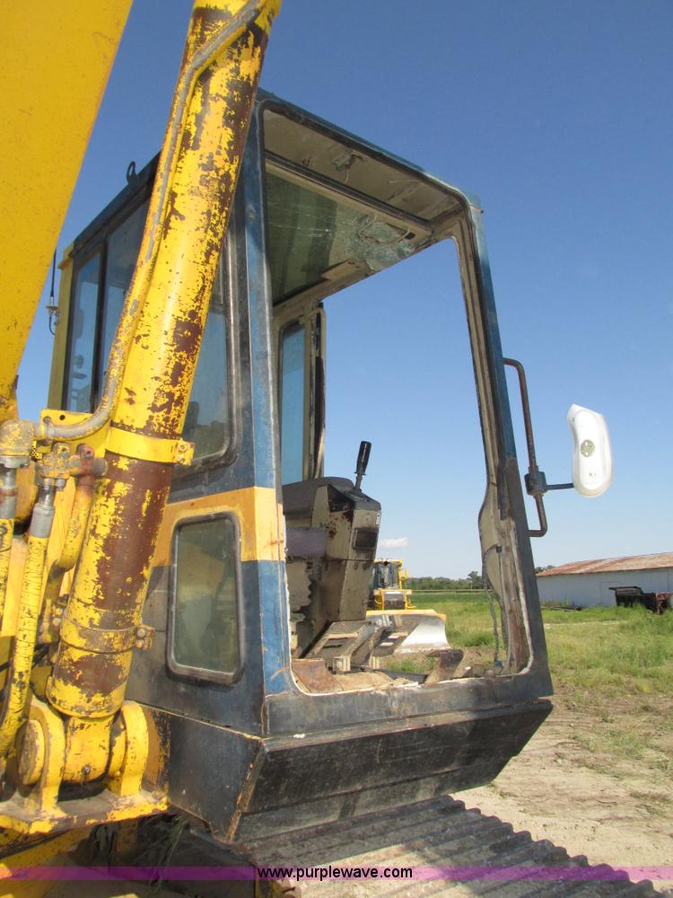 image for item H1238 1989 Komatsu PC300LC-3 excavator